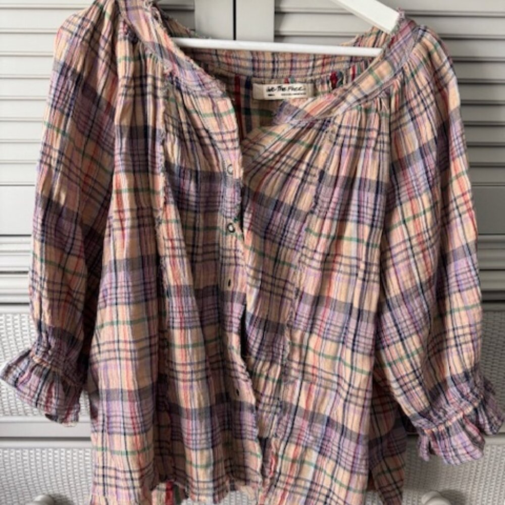 We the People Plaid Blouse Size Small